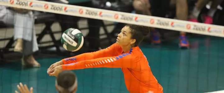 No. 9 Gators Fall in Five-Set Affair at Missouri