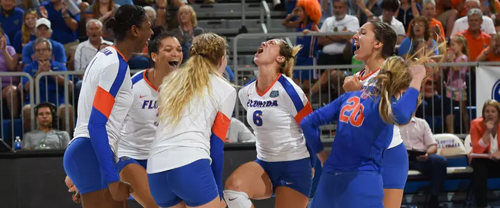 No. 9 Gators Look to Rebound at Arkansas Sunday