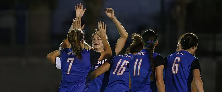 No. 8 Florida Soccer Meet Arkansas Sunday at Dizney Stadium for Gator Senior Day