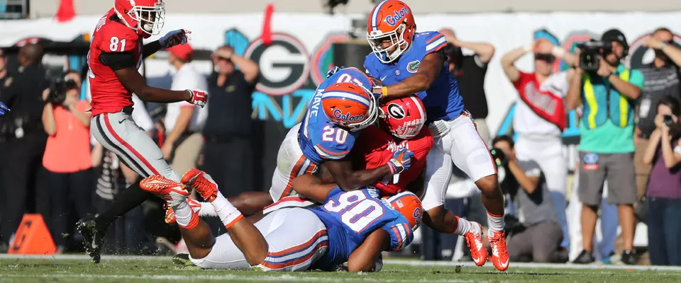 Gators Inch Closer to Atlanta With 27-3 Bulldozing of Bulldogs