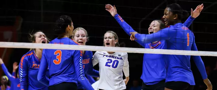 No. 14 Gators Fall in Five at No. 25 Texas A&M in SEC Finale