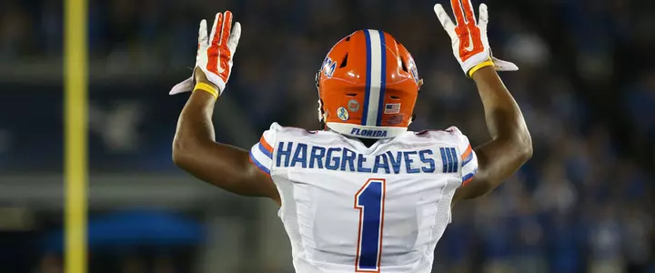 Vernon Hargreaves III Named a Finalist for 2015 Jim Thorpe Award