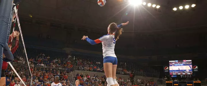 Florida Volleyball’s ?iva Recek Named an AVCA Coaches 4 Coaches Scholarship Recipient