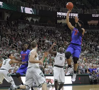 Brandone-shooting-floater