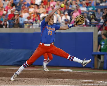 Hannah Rogers Pitching