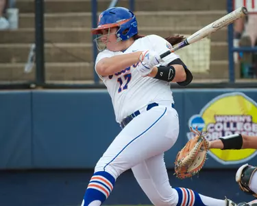 Lauren Haeger Hitting
