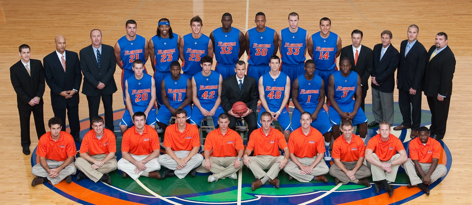 2009-10 Men's Basketball Team Photo