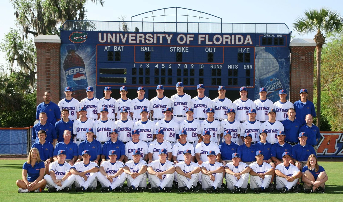2009 Baseball Team Photo
