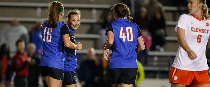 Florida continues spring play with 2-1 win over Clemson