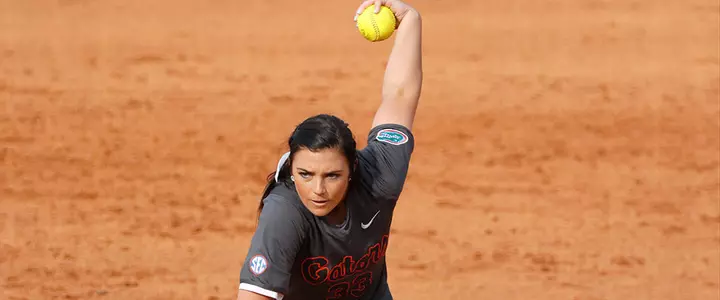 No. 1 Florida Beats No. 2 Oregon, Cal Poly to Sweep Friday Doubleheader