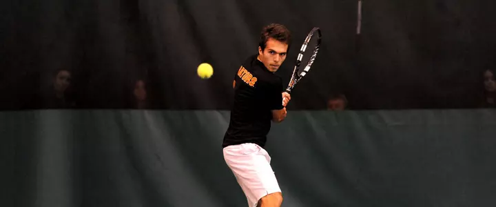 Florida Tabs First SEC Win of the Season Over South Carolina, 4-1