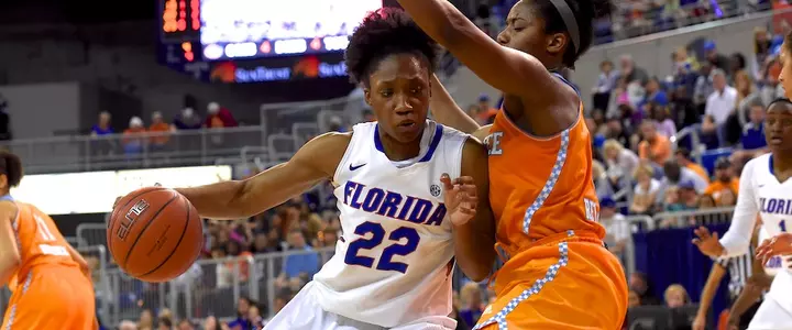 Tennessee Uses Second Half Surge to Get Past Gators, Lewis Tops 1,000