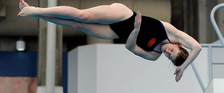 Warner Advances to NCAA Championships on First Night of Zone Diving Regional