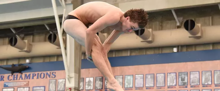 Hernandez Dives Strong on Day Two of NCAA Zone B Diving Championships