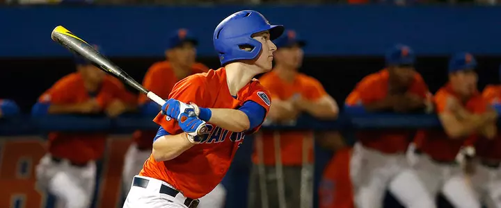 No. 2 Florida Uses Balanced Offense To Handle No. 9 UCF, 10-2