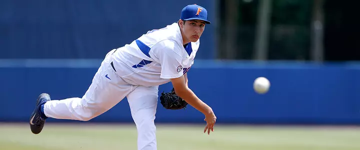 No. 6 Florida Salvages Finale With Kentucky, 10-1
