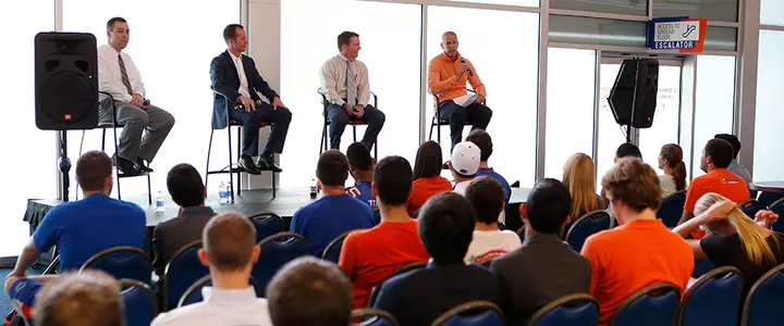 ACCENT on Sports: Foley Fields Questions During Student Forum