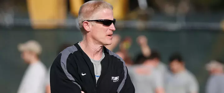 In The (Gator) Zone: Kent Takes Charge, Tucker a Hit, Grady Home, Graves' Memorial, Plus More