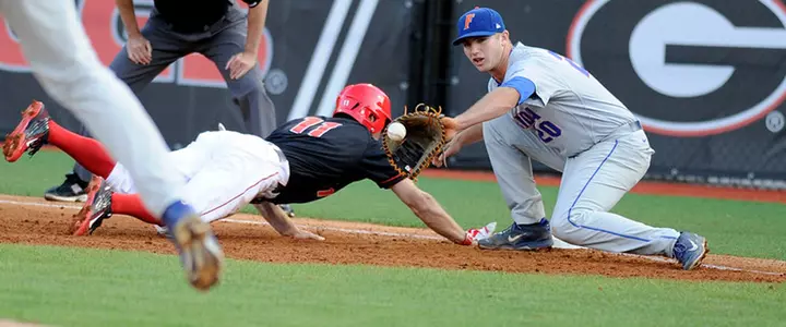 Georgia Takes Series Opener Over No. 8 Florida