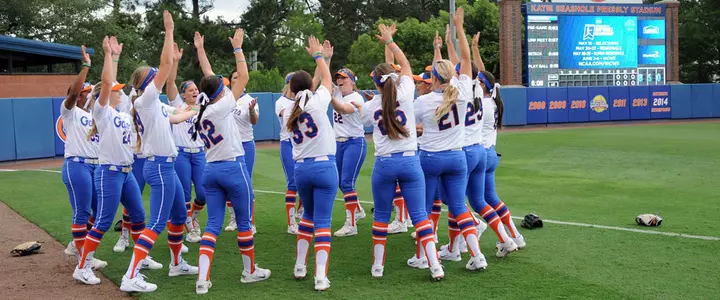 Softball Earns APR Recognition from NCAA
