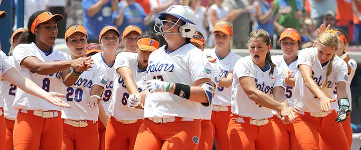 Gators Blank Kentucky in Game 1 of Super Regional, 7-0
