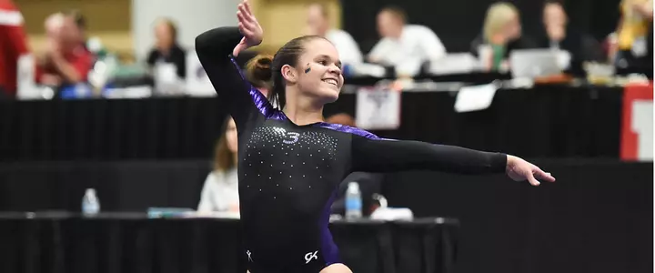 Ashley Hiller Signs with Gator Gymnastics Team