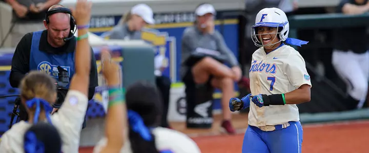 Stewart Sets Career Hits Record as No. 2 Florida Run-Rules South Carolina