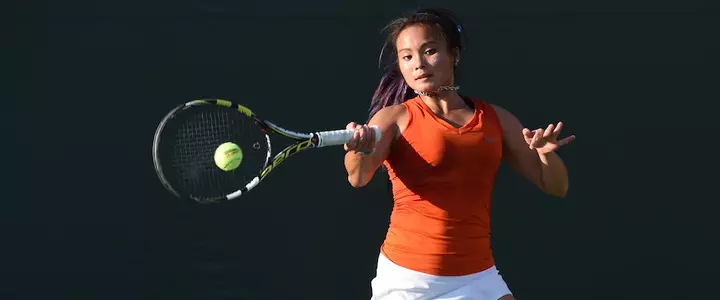 Florida Advances to NCAA Second Round With 5-0 Win Over Bethune-Cookman