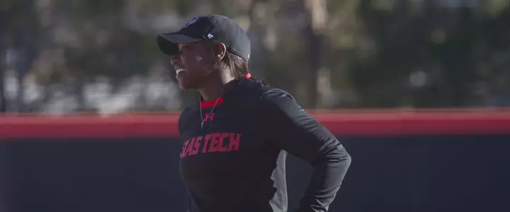 Sharonda McDonald Joins Gator Softball Staff