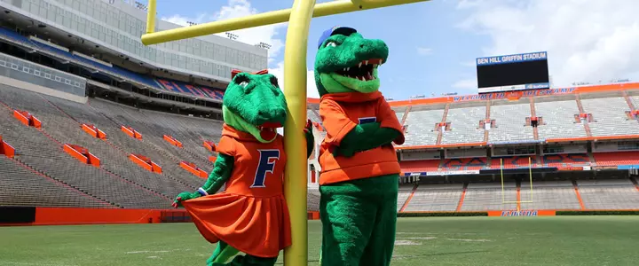 Swipe Right for a Special Saturday Night in The Swamp
