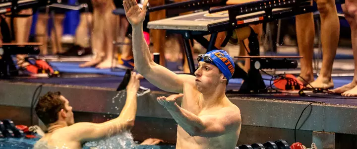Wallace, Gators Thrive at National and World Championships