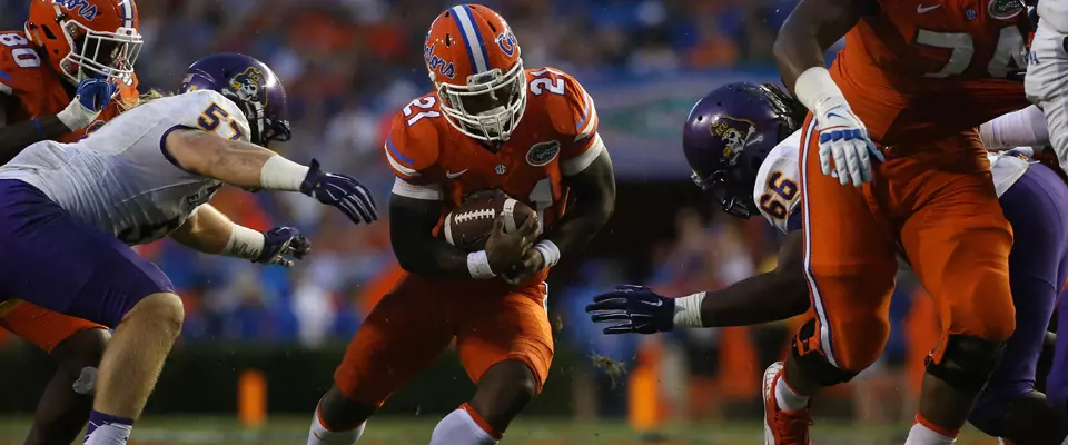 Gators Hold Off East Carolina 31-24 to Remain Unbeaten