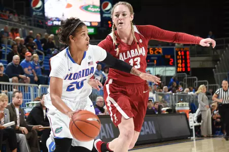 Simone Westbrook dribbling