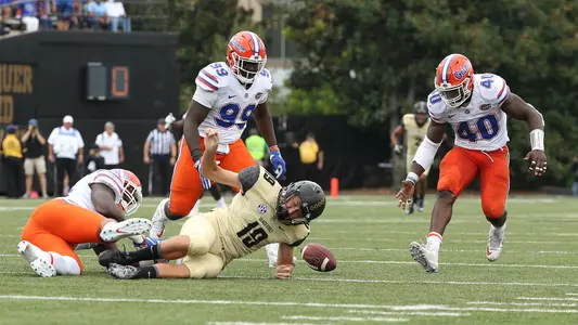 Jarrad Davis, Bryan Cox, Jachai Polite