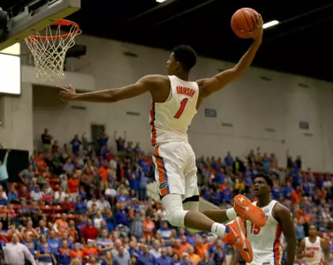 Devin Robinson dunk