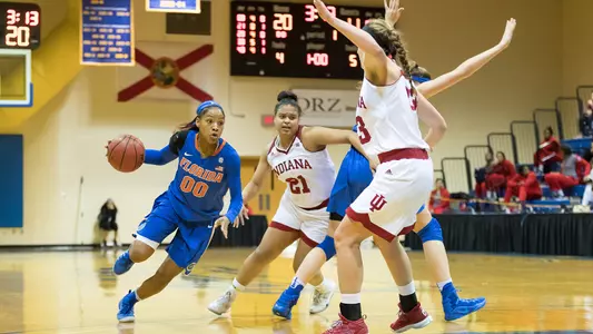 Delicia Washington dribbling