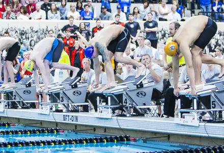 Dressel Named national Swimmer of the Week
