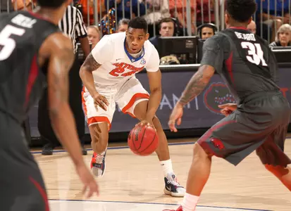 Justin Leon