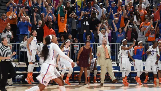 Happy fans vs. Kentucky