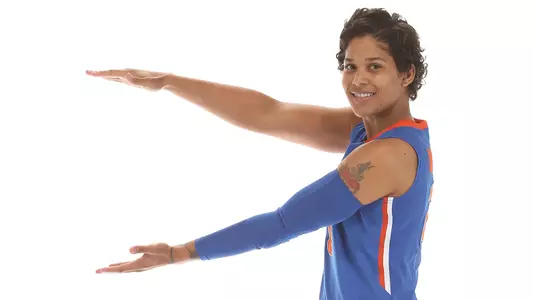 Simone Westbrook chomp posed