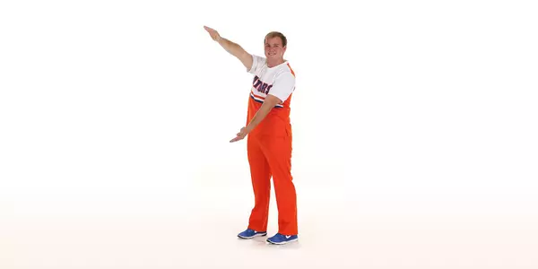 Tyler B (2016 Cheerleaders)