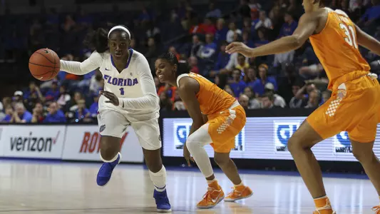 Ronni Williams dribbling