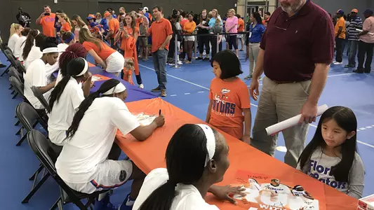 Autograph session, women's basketball