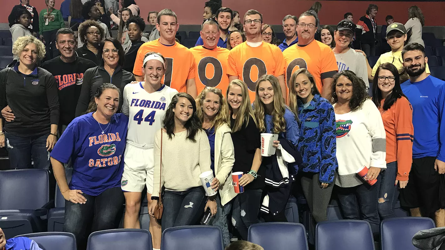 Haley Lorenzen, 1000 points fans
