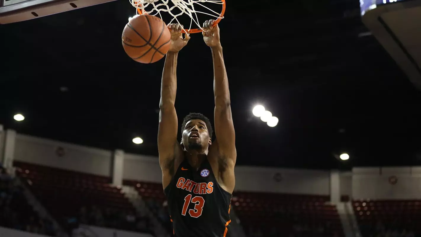 Kevarrius Hayes