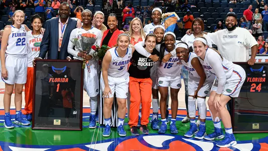 Senior day Team Ronni Williams Tyshara Fleming