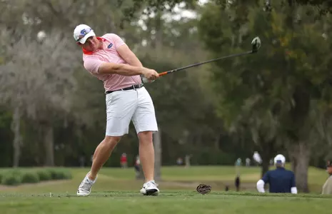 Sam Horsfield tees off