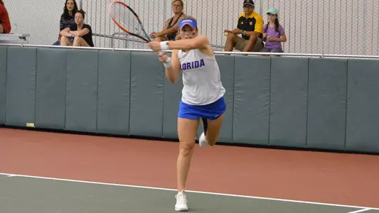 Belinda Woolcock backhand