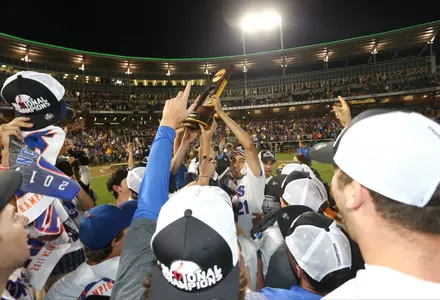 Gators Win CWS
