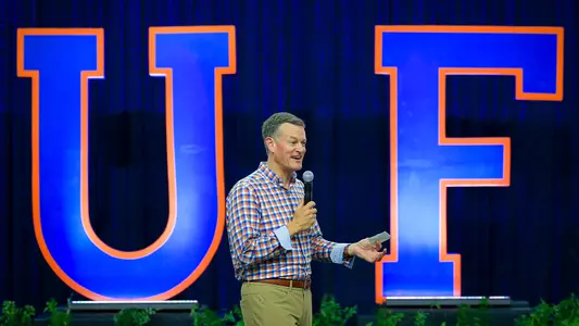 Scott Stricklin, Dine at the Goal Line